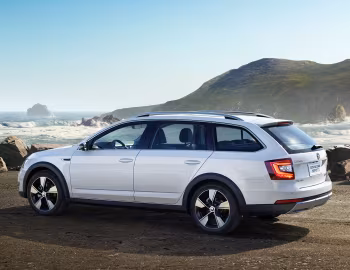 Škoda Octavia Combi [China] (5E) '2017–23