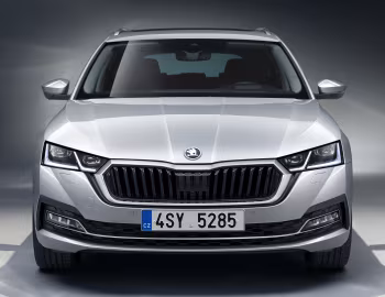 Škoda Octavia Combi [Worldwide] '2020–24