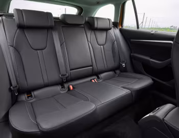 Interior Škoda Octavia Combi [Worldwide] '2024–pr.