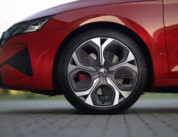Škoda Octavia Combi RS [Worldwide] '2024–pr.