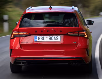Škoda Octavia Combi RS [Worldwide] '2024–pr.