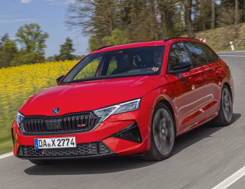 Škoda Octavia Combi RS [Worldwide] '2024–pr.