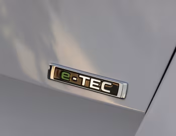 Škoda Octavia e-Tec Combi [Worldwide] '2020–24
