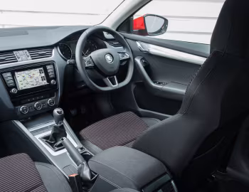 Інтер'єр Škoda Octavia Estate [UK-spec] (5E) '2013–16