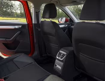 Інтер'єр Škoda Octavia Estate [UK-spec] (5E) '2017–20