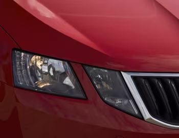 Škoda Octavia Estate [UK-spec] (5E) '2017–20