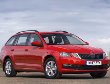 Škoda Octavia Estate [UK-spec] (5E) '2017–20