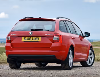 Škoda Octavia Estate [UK-spec] (5E) '2013–16
