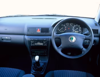 Painel frontal Škoda Octavia Estate 4×4 [UK-spec] (1U) '2000–04