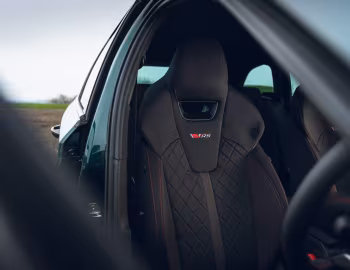 Interior Škoda Octavia Estate vRS [UK-spec] '2024–pr.