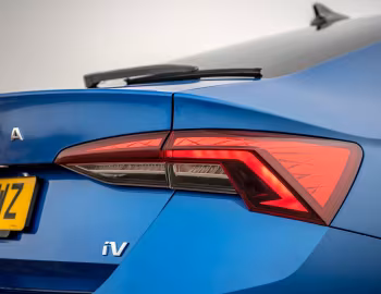 Škoda Octavia iV [UK-spec] '2020–pr.