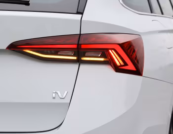 Škoda Octavia iV Combi [Worldwide] '2020–24