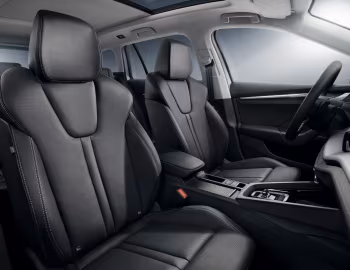 Interior Škoda Octavia iV Combi [Worldwide] '2020–24