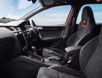 Інтер'єр Škoda Octavia RS 245 Wagon [Australia] (5E) '2017–20