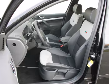 Інтер'єр Škoda Octavia RS Combi [Worldwide] (1Z) '2004–08