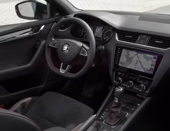 Інтер'єр Škoda Octavia RS Combi [Worldwide] (5E) '2017–20