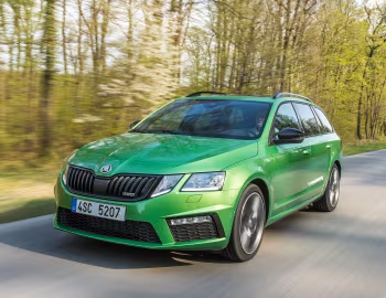 Škoda Octavia RS Combi [Worldwide] (5E) '2017–20