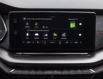Interior Škoda Octavia RS iV Combi [Worldwide] '2020–24