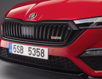 Škoda Octavia RS iV Combi [Worldwide] '2020–24