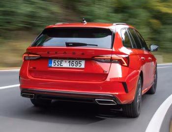 Škoda Octavia RS iV Combi [Worldwide] '2020–24