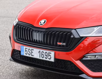 Škoda Octavia RS iV Combi [Worldwide] '2020–24