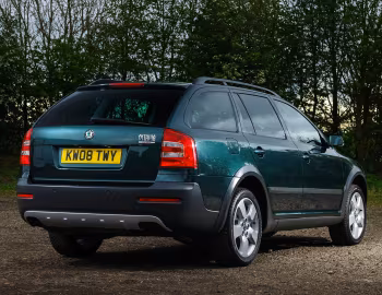 Škoda Octavia Scout [UK-spec] (1Z) '2007–08
