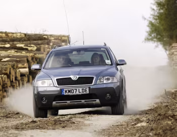 Škoda Octavia Scout [UK-spec] (1Z) '2007–08