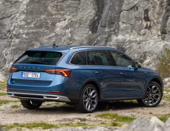 Škoda Octavia Scout [Worldwide] '2020–24