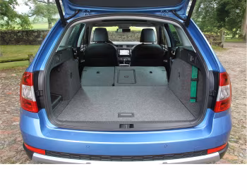 Багажник Škoda Octavia Scout [Worldwide] (5E) '2014–17