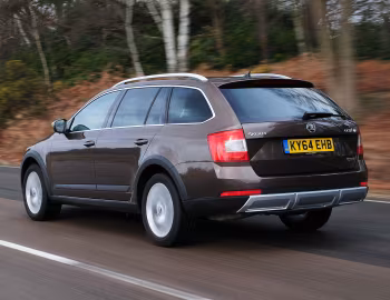Škoda Octavia Scout [UK-spec] (5E) '2014–17