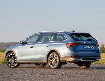 Škoda Octavia Scout [Worldwide] '2020–24