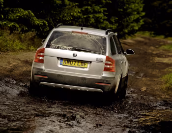 Škoda Octavia Scout [UK-spec] (1Z) '2007–08