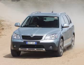 Škoda Octavia Scout [Australia] (1Z) '2009–13
