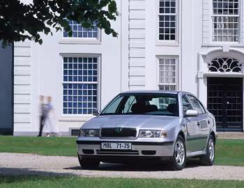 Škoda Octavia Sedan (1U) '09.1996–2000
