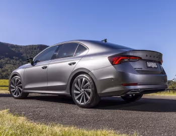 Škoda Octavia Sportline [Australia] '2023–24