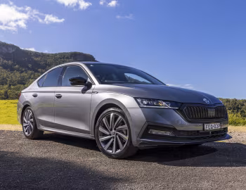 Škoda Octavia Sportline [Australia] '2023–24
