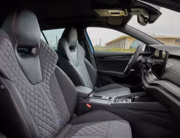 Interior Škoda Octavia Combi Sportline [Worldwide] '2024–pr.