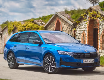 Škoda Octavia Combi Sportline [Worldwide] '2024–pr.