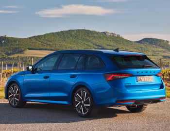Škoda Octavia Combi Sportline [Worldwide] '2024–pr.