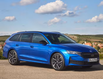 Škoda Octavia Combi Sportline [Worldwide] '2024–pr.