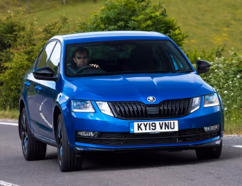 Škoda Octavia Sportline [UK-spec] (5E) '2019–20