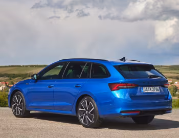 Škoda Octavia Combi Sportline [Worldwide] '2024–pr.