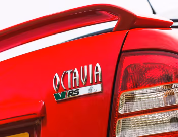 Škoda Octavia vRS [UK-spec] (1U) '2001–04