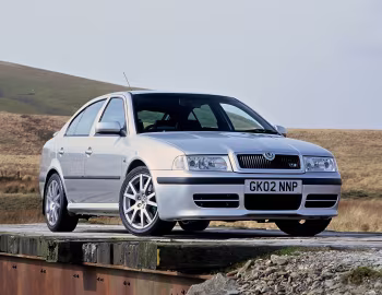 Škoda Octavia vRS [UK-spec] (1U) '2001–04