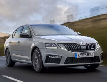 Škoda Octavia vRS [UK-spec] (5E) '2017–20