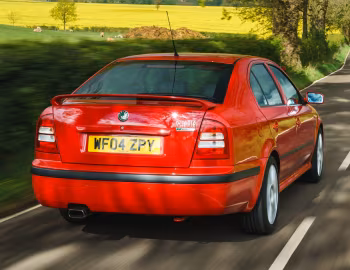 Škoda Octavia vRS [UK-spec] (1U) '2001–04