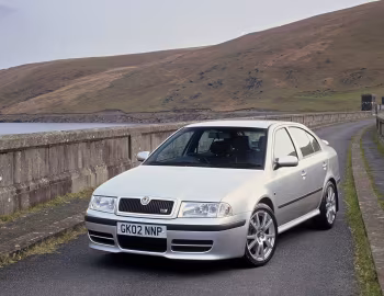 Škoda Octavia vRS [UK-spec] (1U) '2001–04