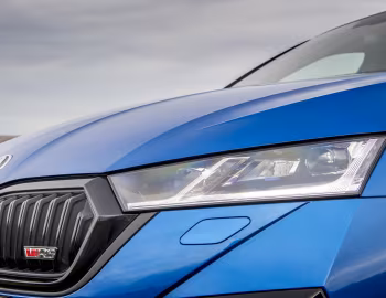 Škoda Octavia vRS [UK-spec] '2020–pr.