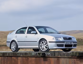 Škoda Octavia vRS [UK-spec] (1U) '2001–04