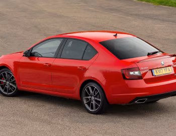 Škoda Octavia vRS [UK-spec] (5E) '2017–20